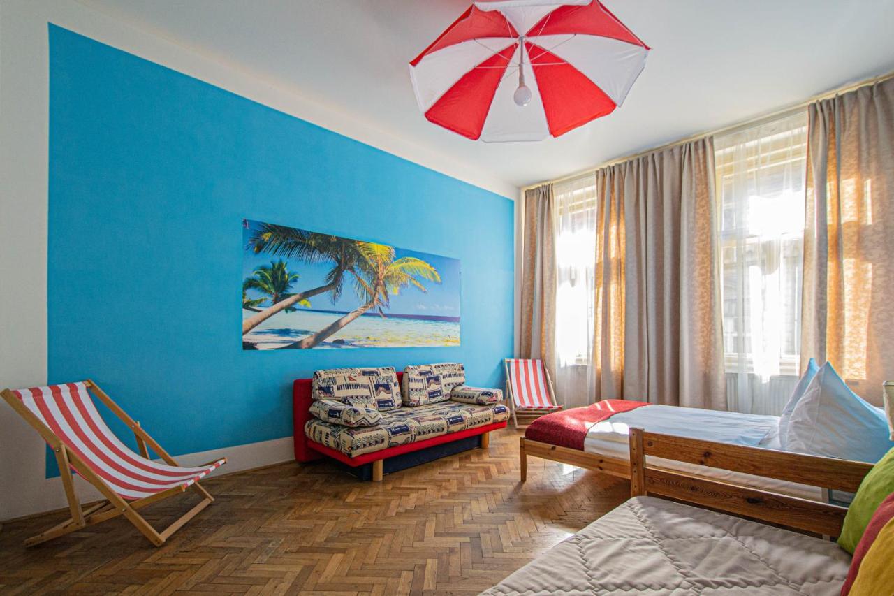 For Celebrations Spacious 3Bdr Apartment With Balcony Praga Exterior foto